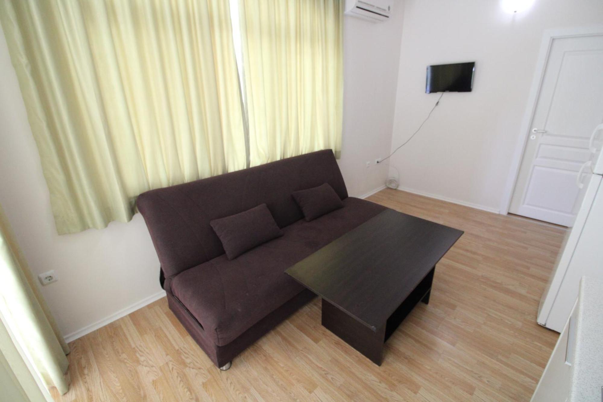 Menada Romance Marine Apartments Sunny Beach Cameră foto
