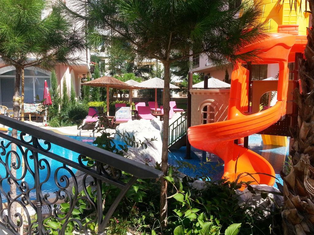 Menada Romance Marine Apartments Sunny Beach Exterior foto