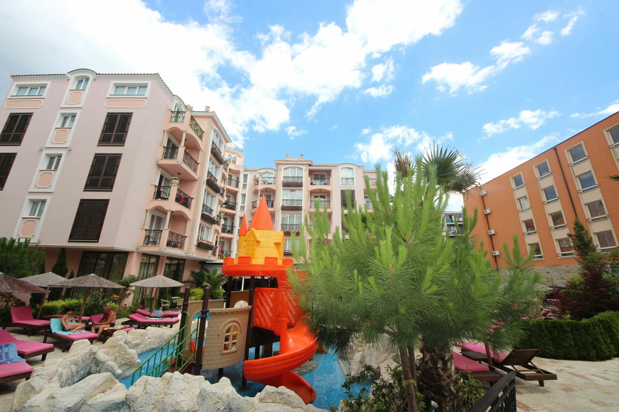 Menada Romance Marine Apartments Sunny Beach Exterior foto
